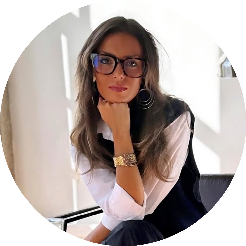 Ainhoa Fernández – Art Advisor