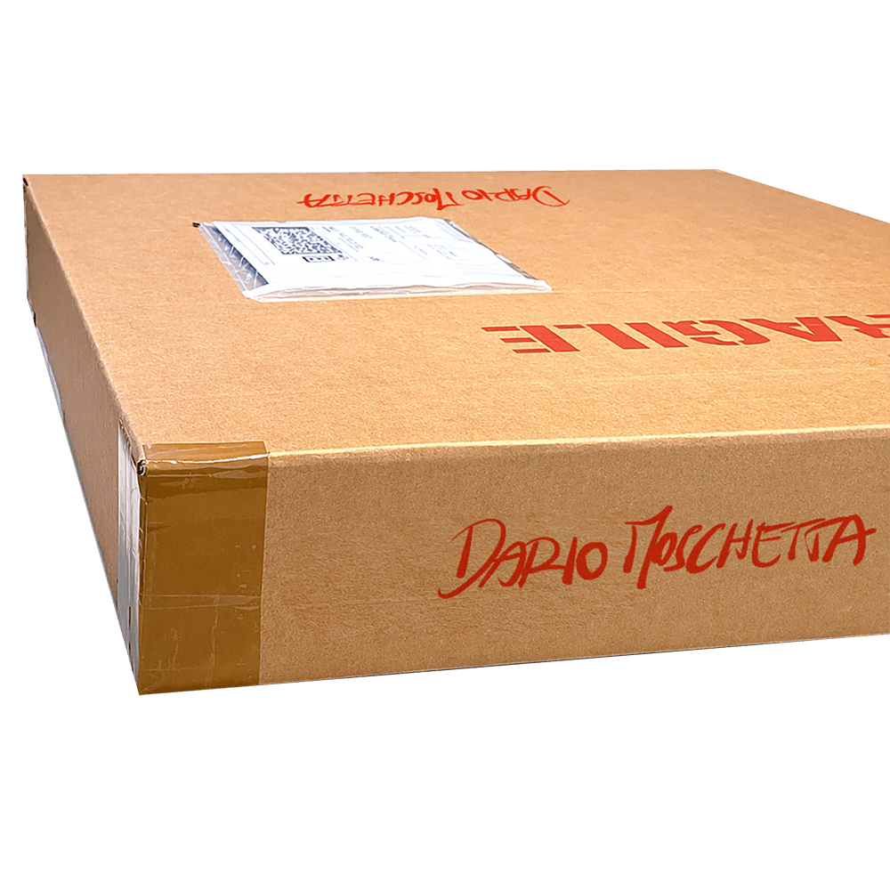 Custom branded packaging by Dario Moschetta