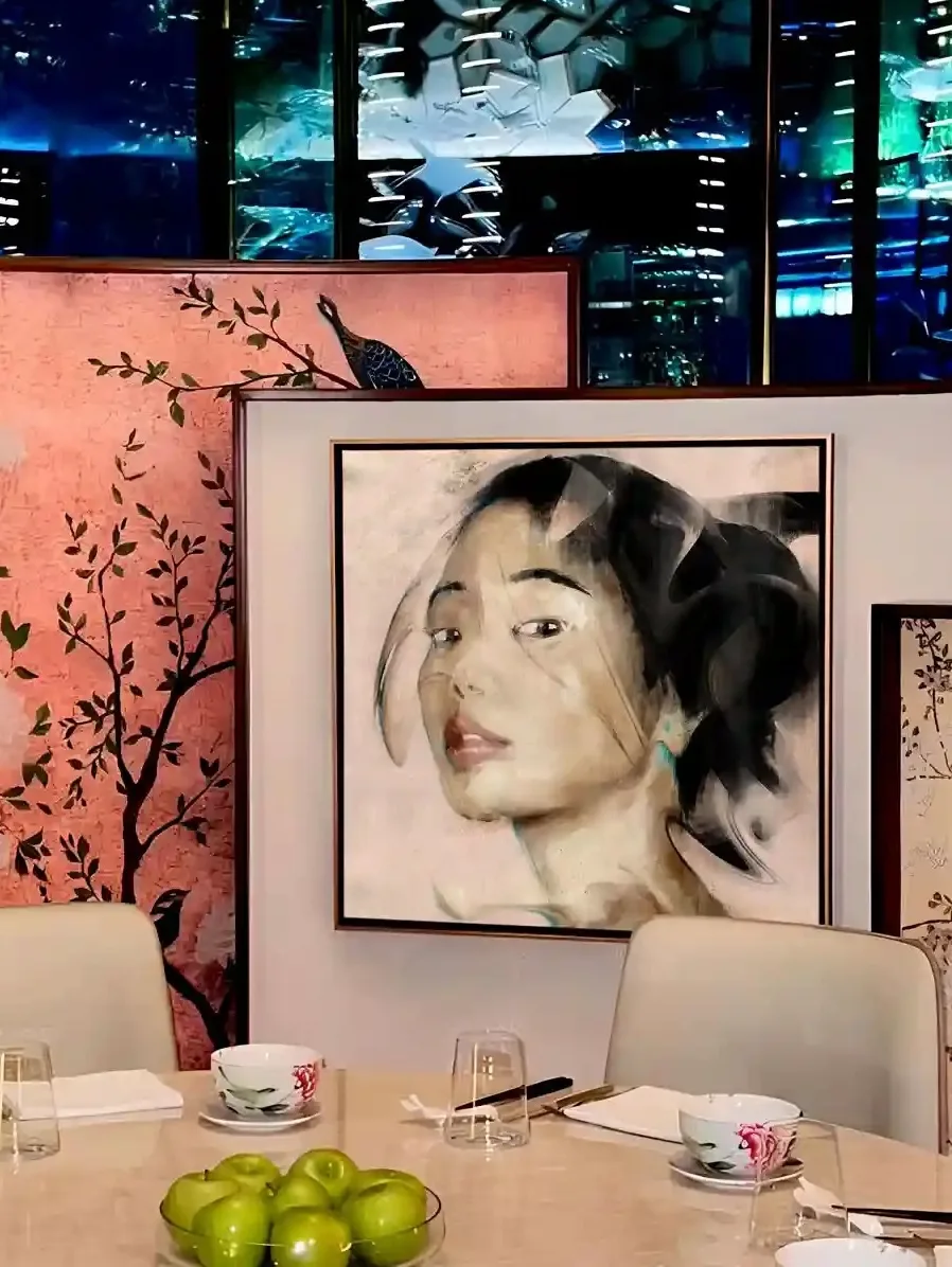 Large format Ancient Beauty painting commissioned for Kai's Songbird restaurant in Doha